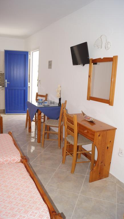 Studios Vagos 1 Agios Prokopios  Luaran gambar